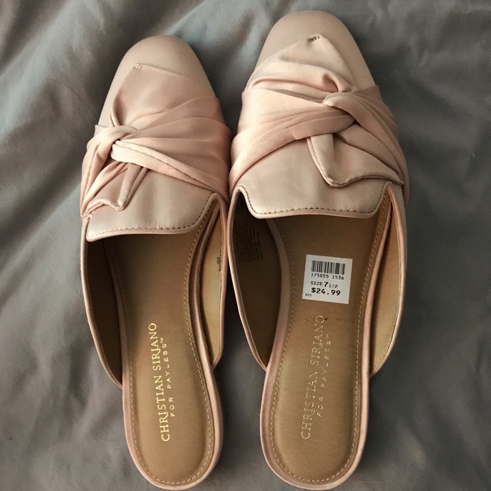 Never been worn Shoes (flats)